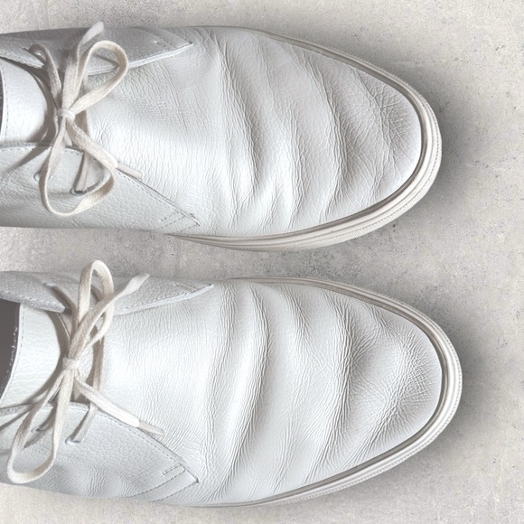 Saint Laurent Chukka Venice Sneakers - Picture 3 of 9